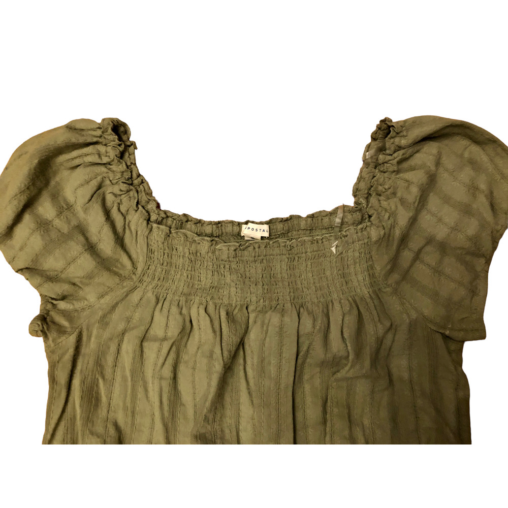 Aeropostale Puff Sleeve Smocked Peasant Crop Top